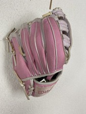 Girls Wilson Hope T-Ball Softball Glove 10" A2446 Great Condition