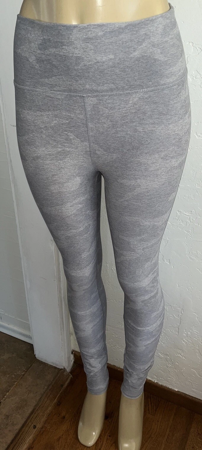 vuori high waisted clean elevation pale heather camo leggings