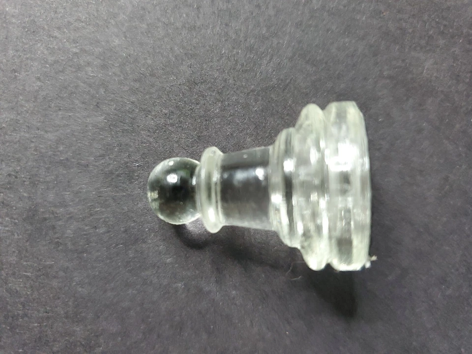 Glass Chess Replacement Piece Only Pawn Clear 1.25" tall .75" wide  - Image 4 of 4