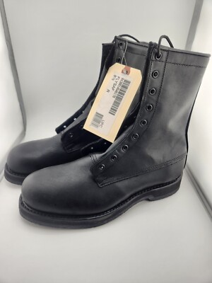 Men’s Boots! New with tags! Men main image 4