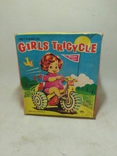ANCIEN JOUET BOITE VIDE GIRLS TRICYCLE DE MARQUE MTU ANNEES 60/70