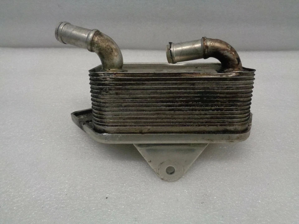 2005-2011 Audi A6 Engine Oil Cooler 06E117021G OEM AK2106401 - Image 4 of 4