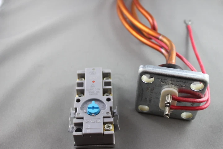 4.8KW Rheem Dux Saxon Rinnai Apricus Hot Water Tank Element and Thermostat  Kit | eBay