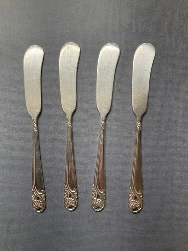 International Sterling Silver  - 4 Butter Knives - Spring Glory - 119 grams