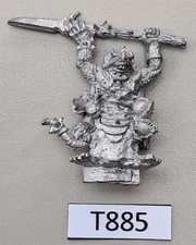 GW 1987 Ratmen Skaven Champion with Halberd - (T885)  Metal