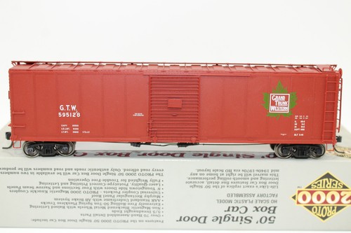Coche de caja Proto 2000 escala HO GTW Grand Trunk Western 50' puerta única #595128 nuevo en caja | Zustand: Used