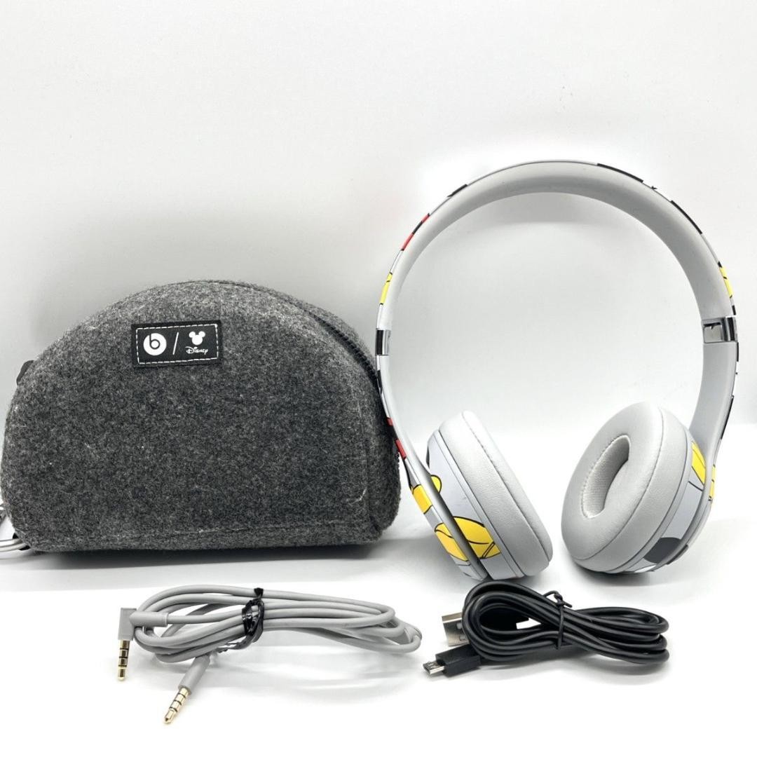 Beats Solo3 Wireless Disney Mickey 90th Anniversary Headphones
