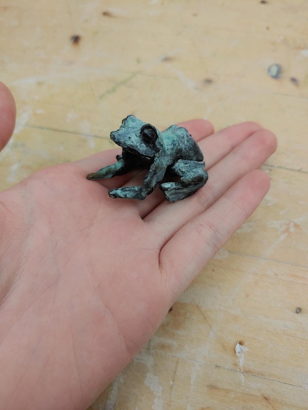 Handcrafted Small Bronze Frog Figurine Miniature Statue Collectible Decor 