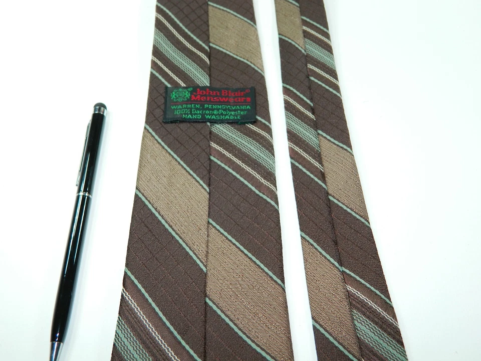 Corbata vintage para hombre John Blair HECHA EN EE. UU. WARREN PENNSYLVANIA ESTRECHA Foto 4 de 4