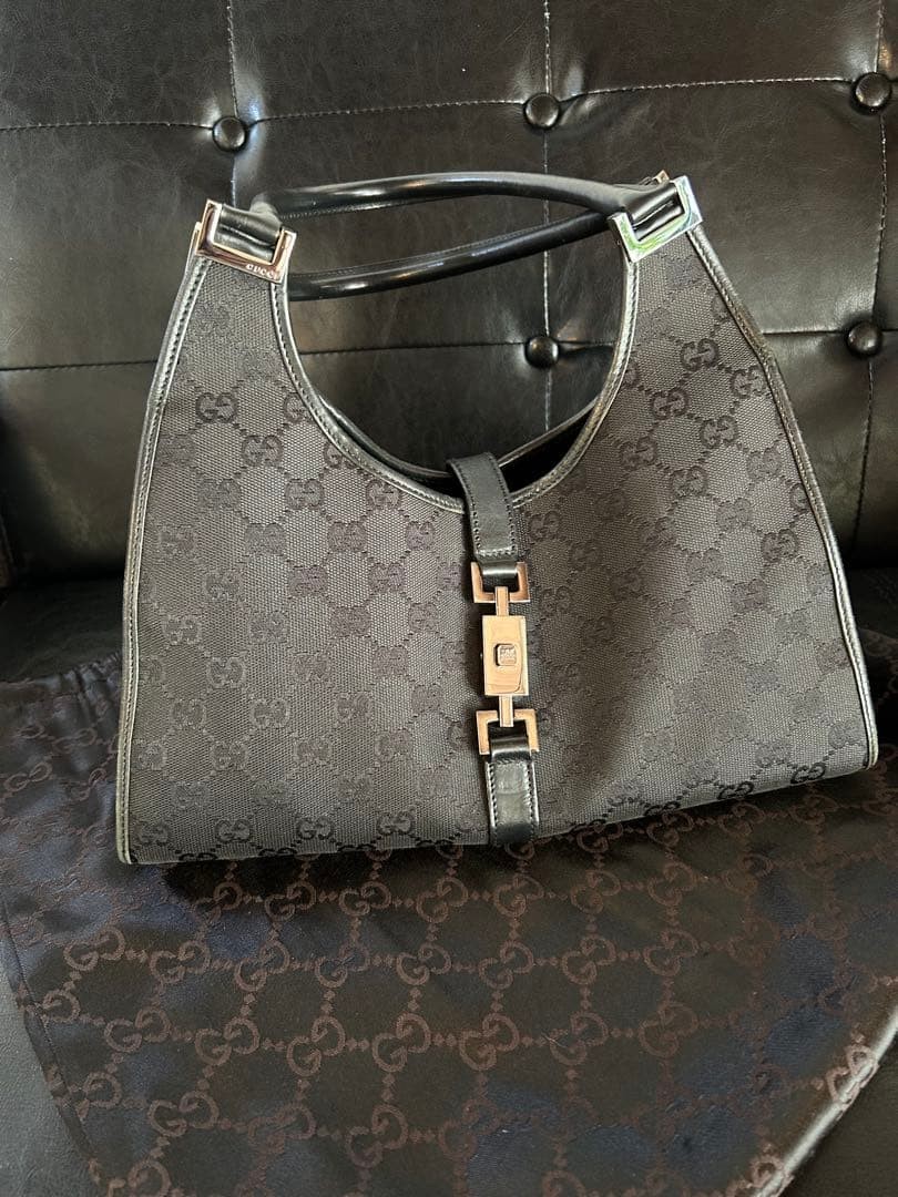 Borsa a tracolla Gucci Jackie Canvas GG Hobo borsa a mano pelle nera usata da donna