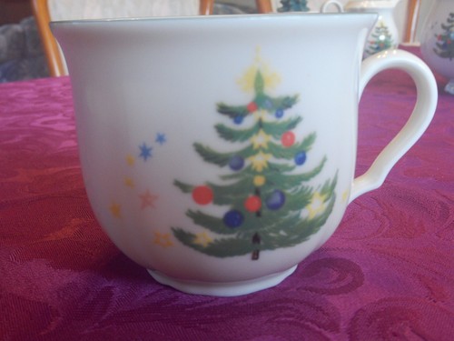 Seltmann Weiden Marie-Luise Weihnachten Kaffeetasse