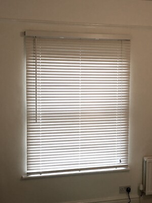 b&q roller blinds