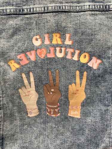 Girl Revolution* Barbie Denim Jean Jacket Embroidered Acid Washed Girls Size 7/8 - Picture 3 of 8