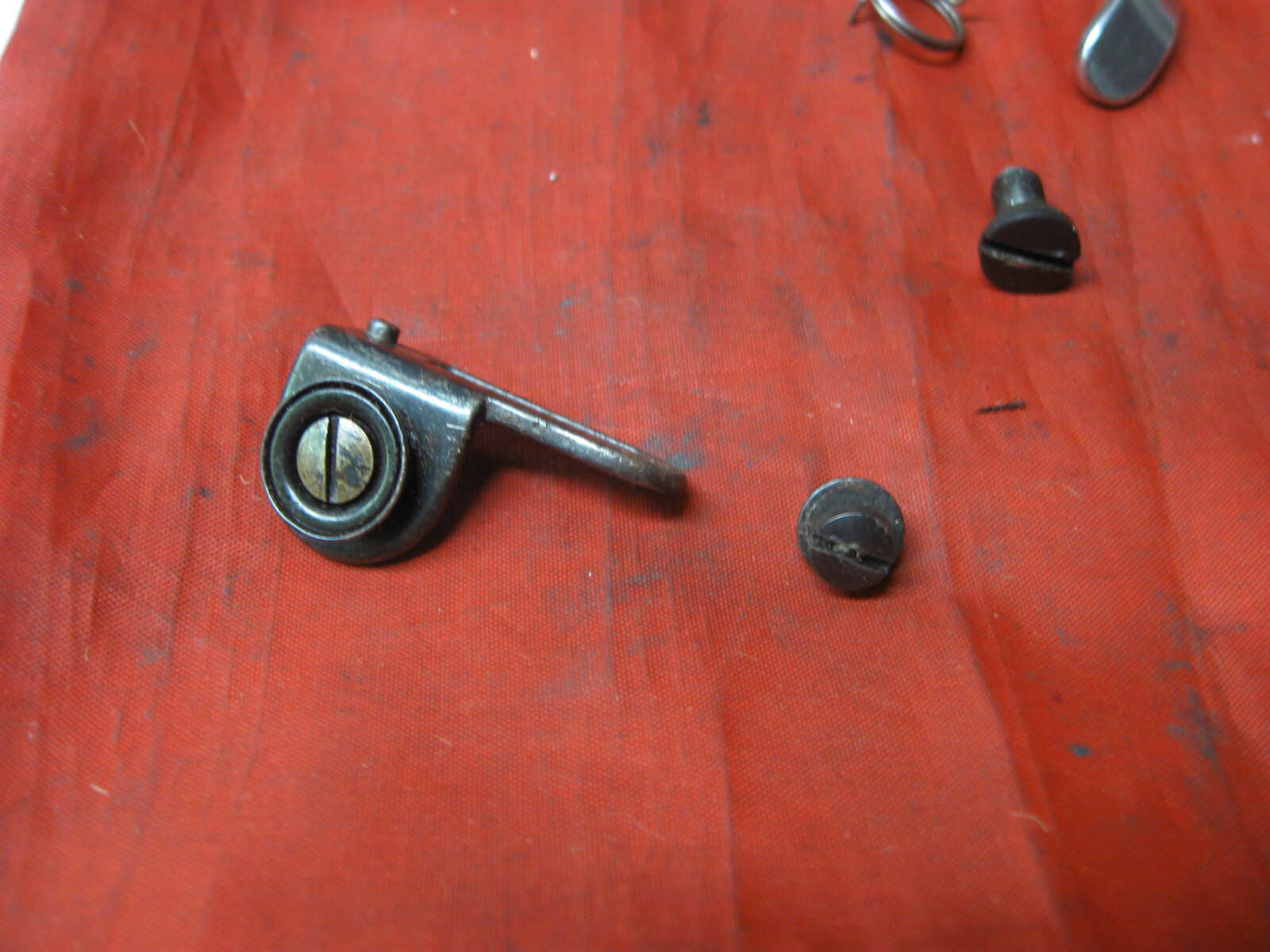 Singer Sewing Machine 1591 Blackside Bobbin Winder Assembly New Tire