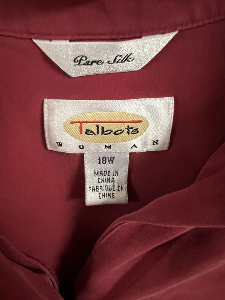Blusa roja Talbots, 100 % seda, talla 18 W, manga larga, puños individuales usada en excelente estado Foto 2 de 3