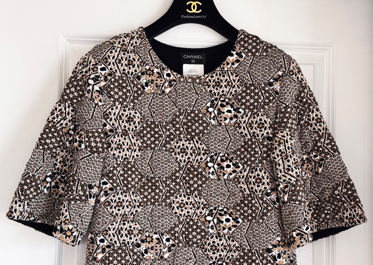 CHANEL 15C DUBAI BLACK GOLD WHITE KNIT CC LOGO GRIPOIX BUTTONS