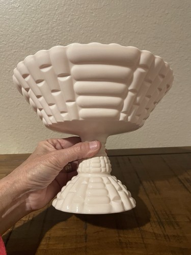 Vintage Jeanette Shell Pink Milk Glass Louisa Pedestal Bowl 1950’s - Picture 2 of 6