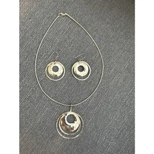 Silpada Sterling Silver Circles Jewelry Set Pendant Necklace Matching Earrings