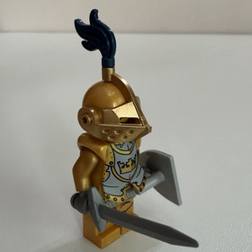 Lego Drawbridge Defense 7079 Castle Fantasy Era Gold Knight Minifigure Only 2009