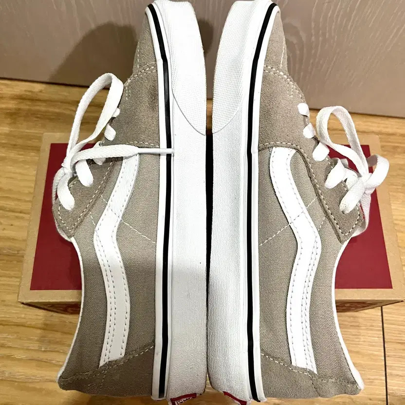 Vans Suede Sneakers for Women, Size 230/235 thumbnail 5