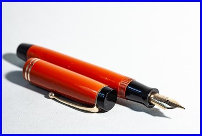 筆記具 PARKER Art Deco Duofold Senior Coral Red Parker Duofold Senior In Coral Red With M 14k Nib (Numbered