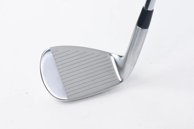 Mizuno Pro 225 Gap Wedge Dynamic Gold Stiff Flex RH (#21644) - Image 2 of 4