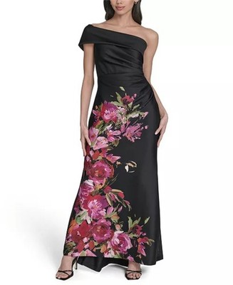 black dress with off the shoulder sleeves Women's Black Off-Shoulder Maxi Dress