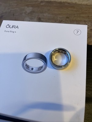 Oura-Ring Gen 4, Größe 7, Silber
