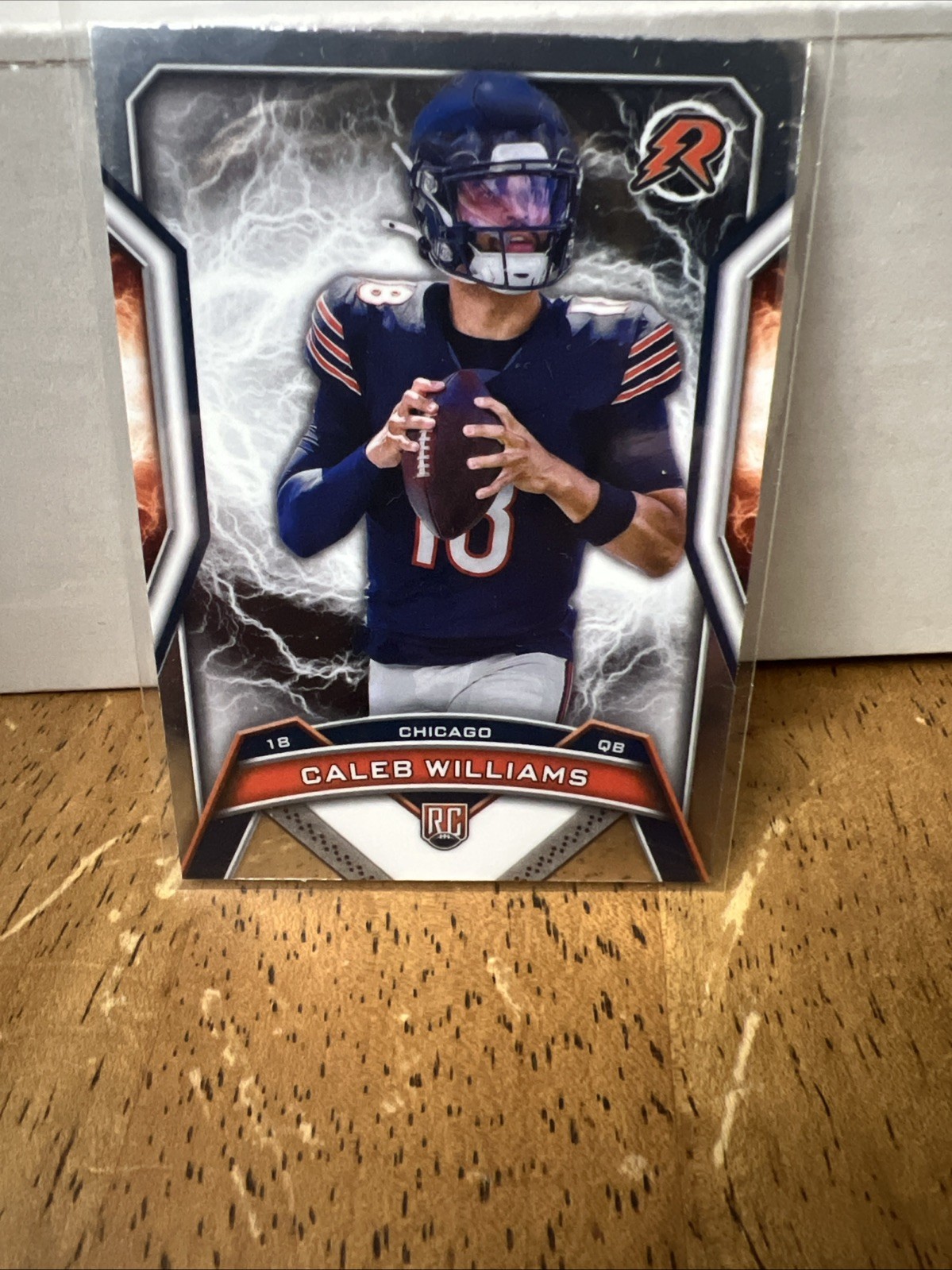 2024 Topps Resurgence - Rookies Caleb Williams #117 Refractor (RC)