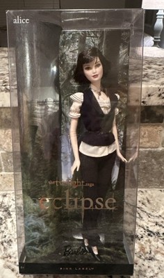 NIB Sealed The Twilight Saga Eclipse Barbie Collector Pink Label