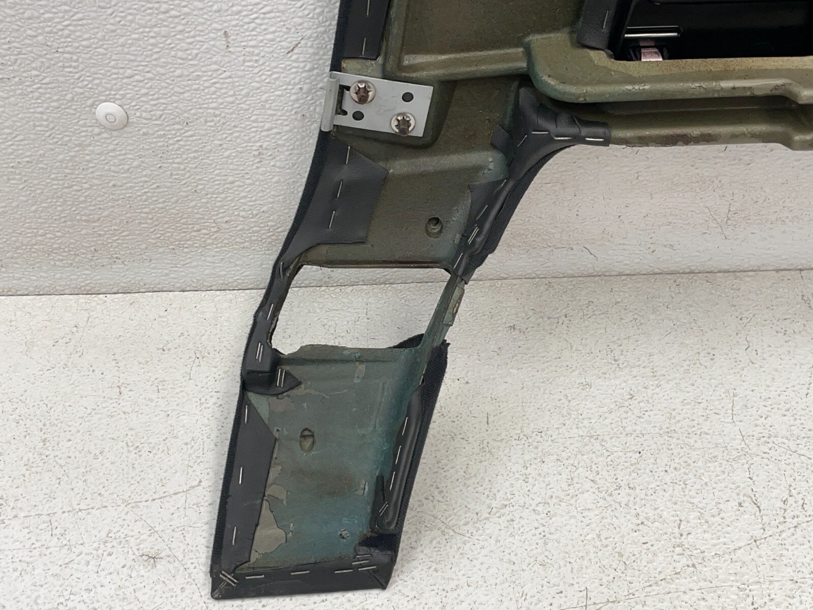 03-07 Bentley Continental GT Rear Left Interior Shelf Cover Panel Black 1577 OEM