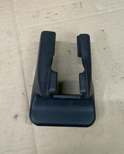 Door seat control trim