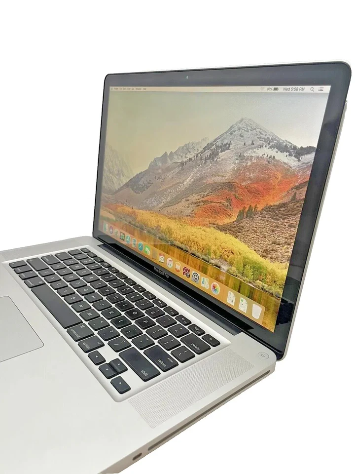 Laptop Apple MacBook Pro 15 / Quad Core i7 / 16GB RAM 1TB SSD / MacOS Foto 2 de 4