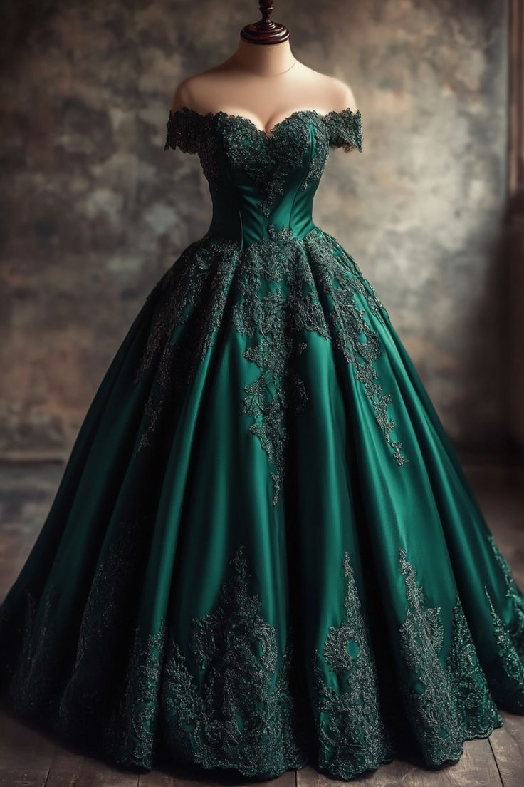 Vintage Wedding Dresses Lace Appliques A Line Off Shoulder Green Bridal  Gowns* | eBay