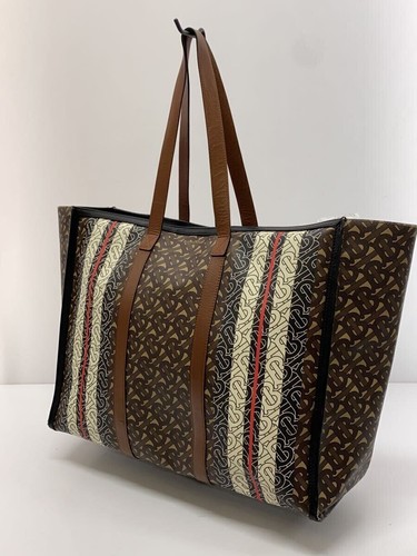 Used BURBERRY Brown Tote Bag with Monogram Stripe e-Canvas Leather Pattern - Picture 2 of 9