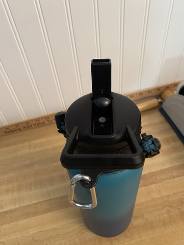 Botella de Agua Aislada 32 Oz, Triple Pared Aspiradora Acero Inoxidable (Fría por 48 Hr - Imagen 6 de 8