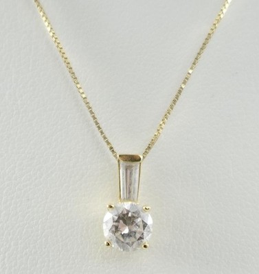 14K yellow gold ladies 18.5'' box chain necklace w/ Diamonique DQCZ pendant 2g