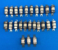 Lot of 24x Cefco ES100 Replacement Fuses