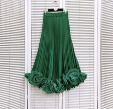 Exquisite Rose-Hem Pleated Maxi Skirts: A Symphony of Class and Luxury