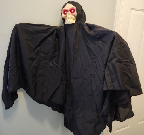 Vintage 1993 Gemmy Grim Ripper Halloween Decor Eyes Light Up Moans & Shakes - Picture 12 of 12