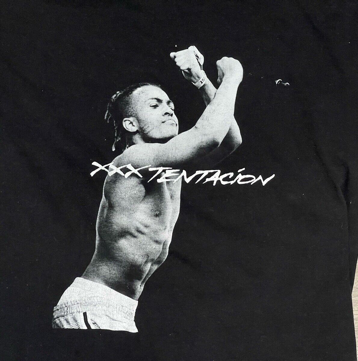 Black XXXtentacion T-Shirt Size Large L Arms Crossed Rap Hip Black XXXtentacion T-Shirt Size Large L Arms Crossed Rap Hip