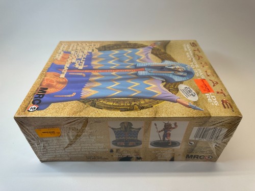 MRC 1:9 Stargate RA Ruler of Abydos with Stargate Base Sealed boxed Model - Picture 2 of 4