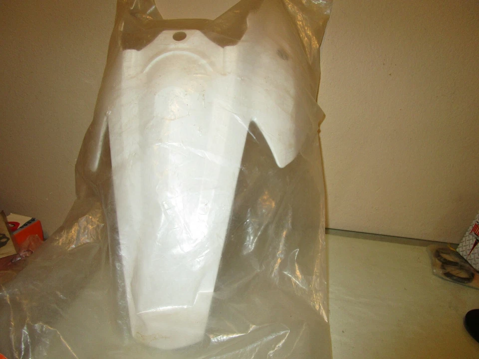 NOS KTM 11-2012 85 SX OEM Rear Fender White Heckteil 47080130028 - Image 3 of 4