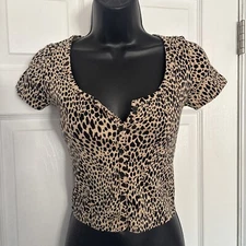 Brandy Melville Beige Black Leopard Print T-Shirt Tee One Size Button Front