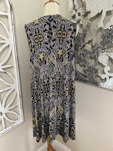 TAHARI large PAISLEY PRINT STRETCH WITH POCKETS SLEEVELESS SHIFT DRESS - Picture 5 of 10