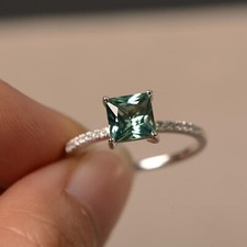 Lab Created Green Sapphire Ring Princess Cut Gemstone 925 Silver Engagement Ring