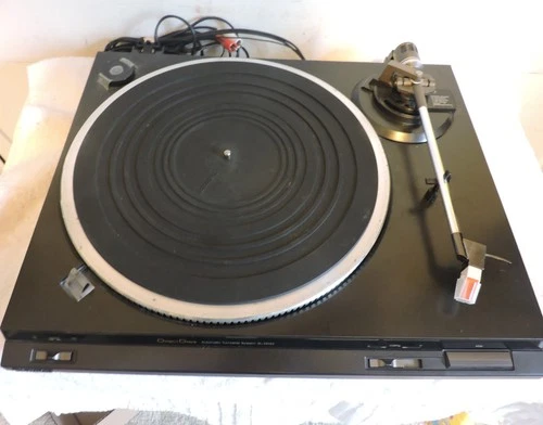 Vintage Technics SL-DD22 Direct Drive Turntable W/New Cartridge and Stylus