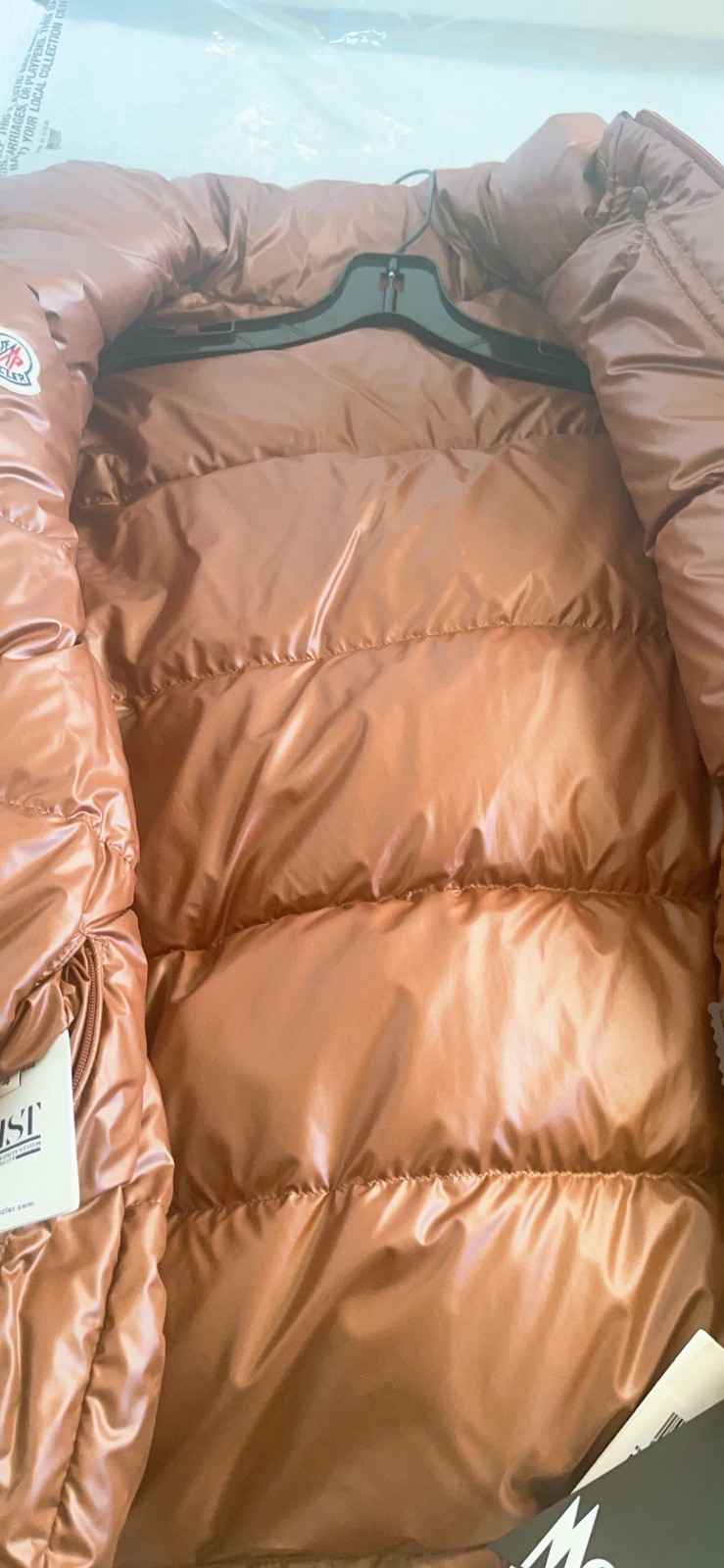 $2540 MONCLER Women’s Black & Brown Verone Short Reversible Down Jacket Size 4 thumbnail 12