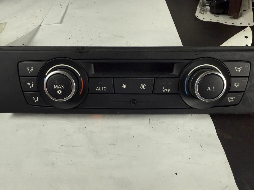 2010 - 2013 BMW 335i 328i AC Heater Climate Temperature Control Switch Unit OEM - Image 2 of 4