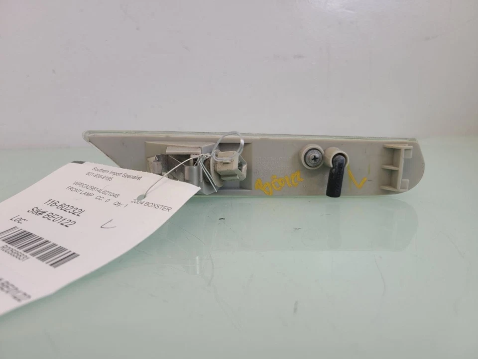 Driver Corner/Park Light Side Marker Fits 97-04 PORSCHE BOXSTER 585831 - Image 2 of 4